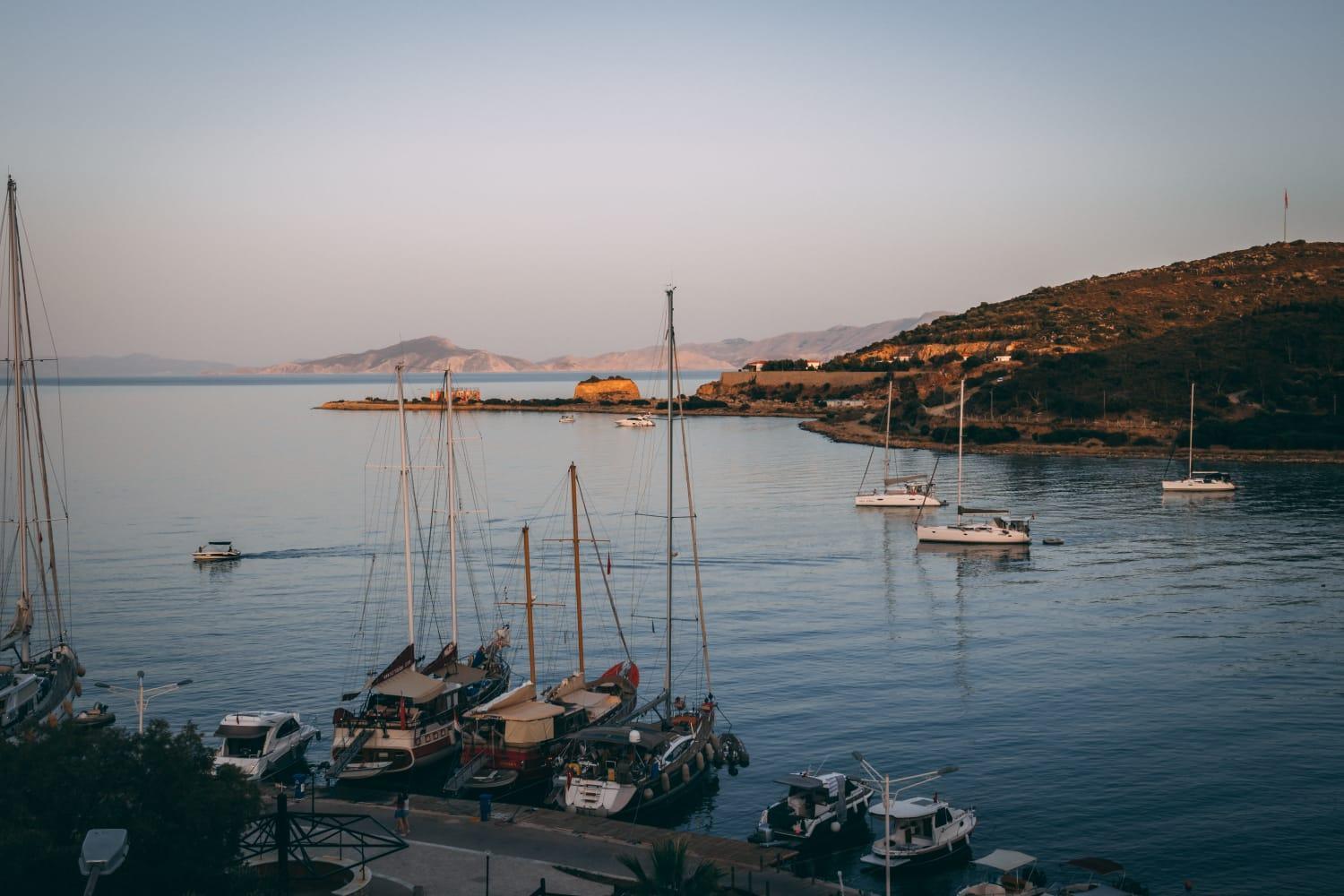 Datca Sapphire Hotel ภายนอก รูปภาพ